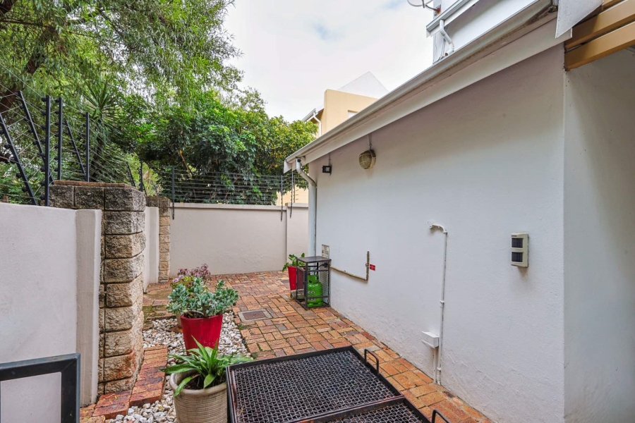 3 Bedroom Property for Sale in Equestria Gauteng