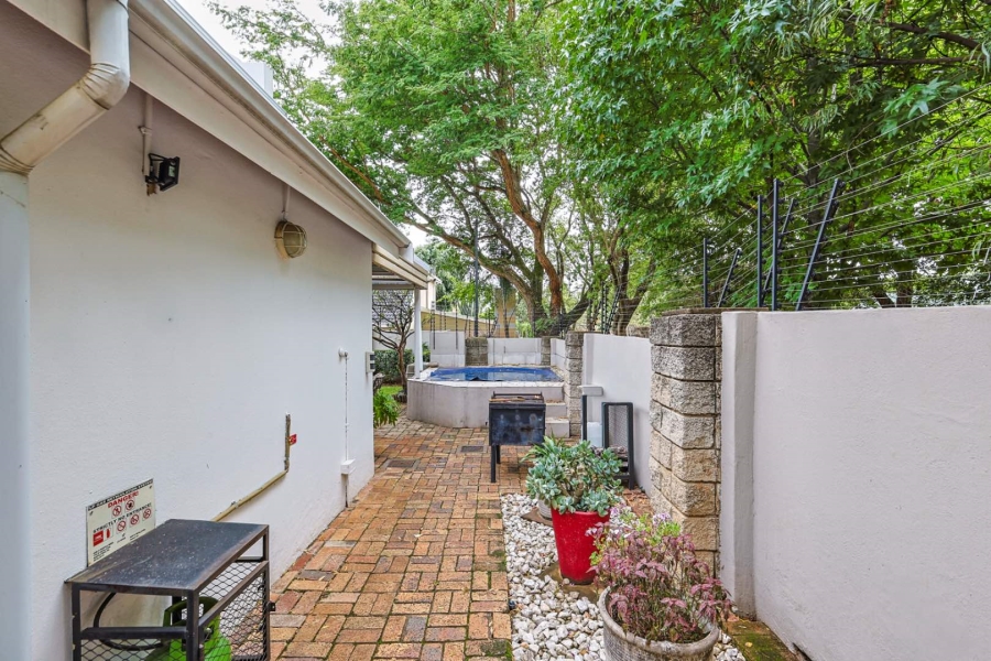 3 Bedroom Property for Sale in Equestria Gauteng