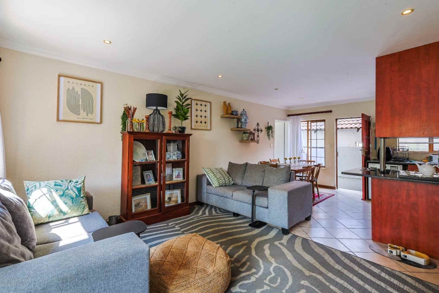 2 Bedroom Property for Sale in Country View Estate Gauteng