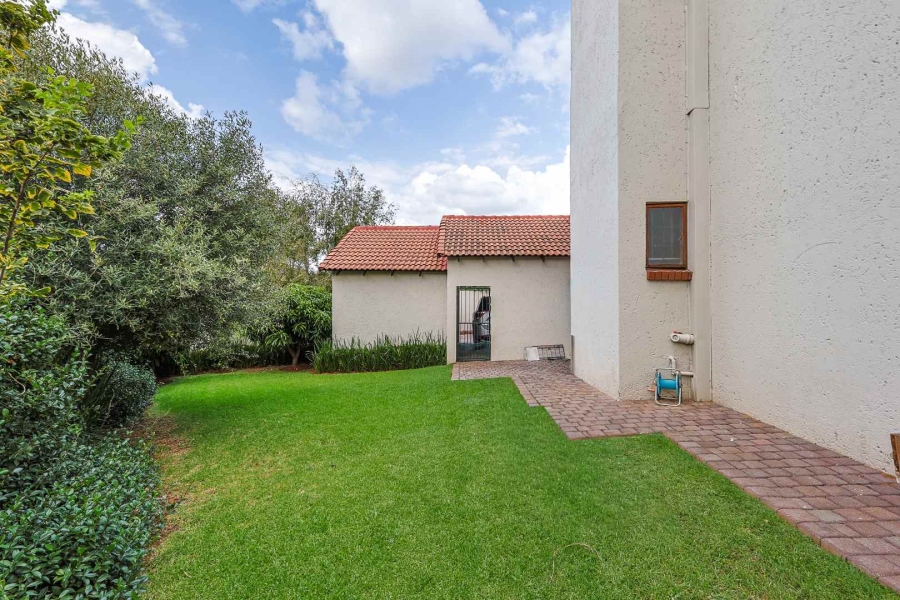 2 Bedroom Property for Sale in Country View Estate Gauteng