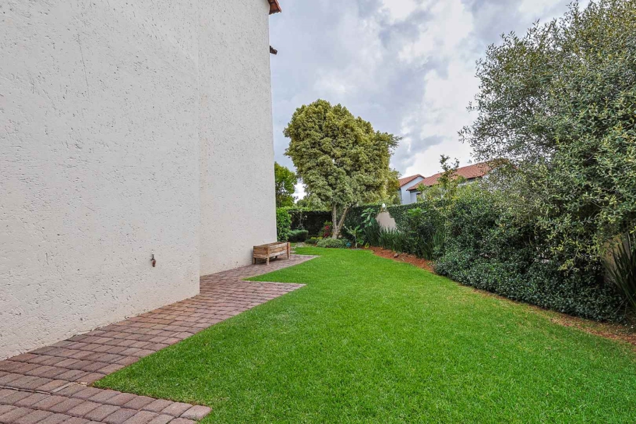 2 Bedroom Property for Sale in Country View Estate Gauteng