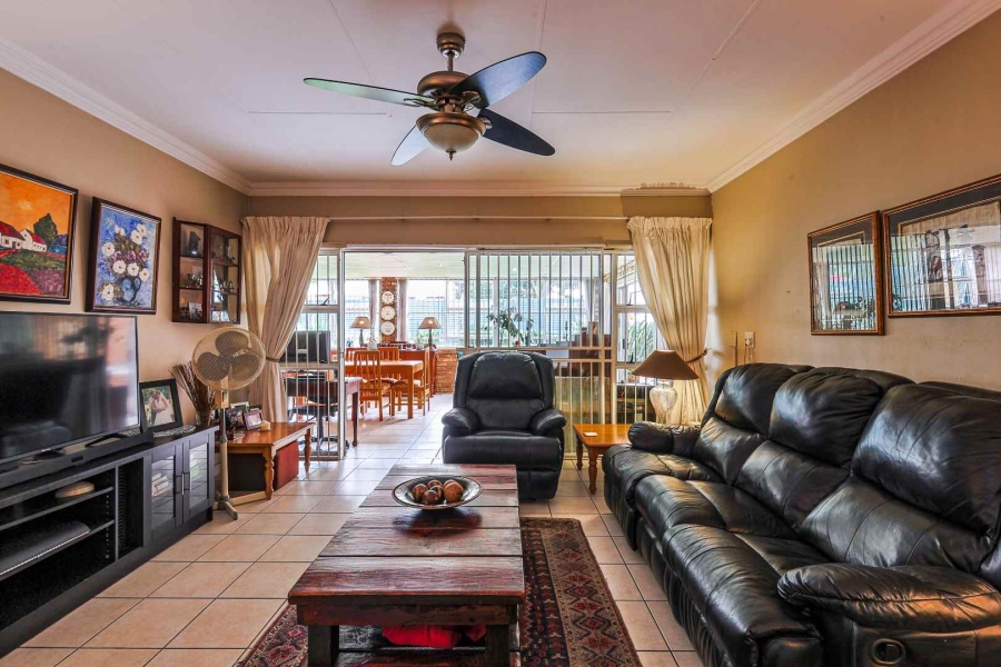 3 Bedroom Property for Sale in Moreleta Park Gauteng