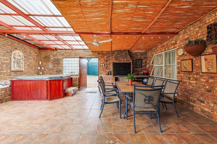 3 Bedroom Property for Sale in Moreleta Park Gauteng