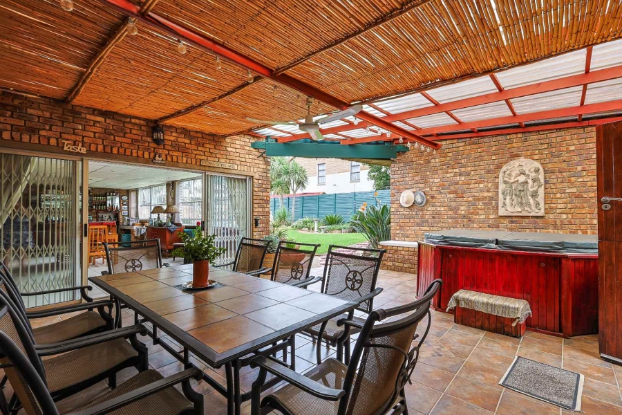 3 Bedroom Property for Sale in Moreleta Park Gauteng