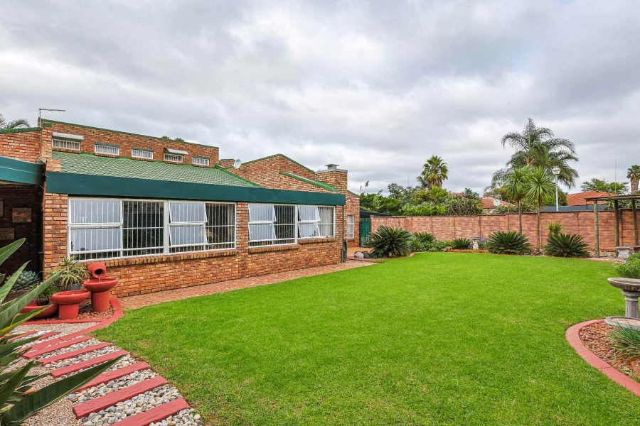 3 Bedroom Property for Sale in Moreleta Park Gauteng