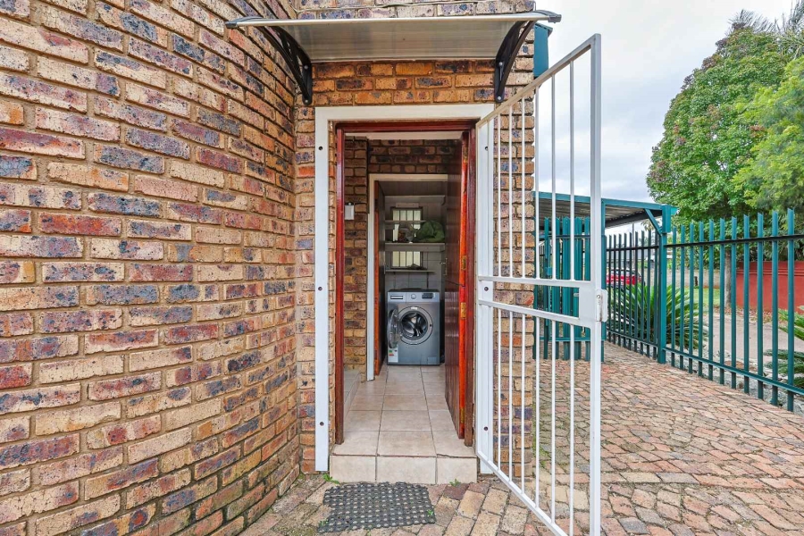 3 Bedroom Property for Sale in Moreleta Park Gauteng