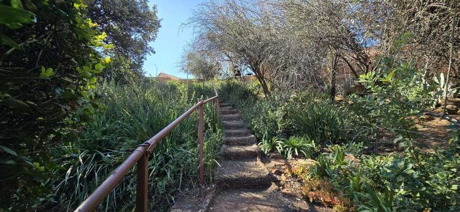 To Let 3 Bedroom Property for Rent in Faerie Glen Gauteng