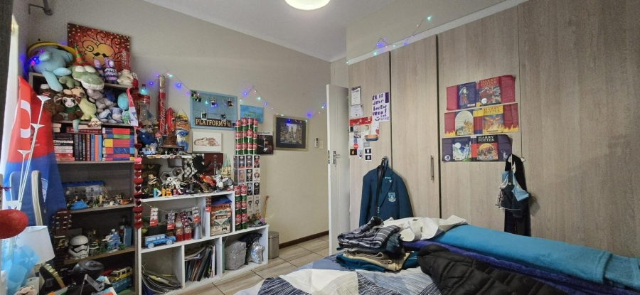 To Let 3 Bedroom Property for Rent in Faerie Glen Gauteng