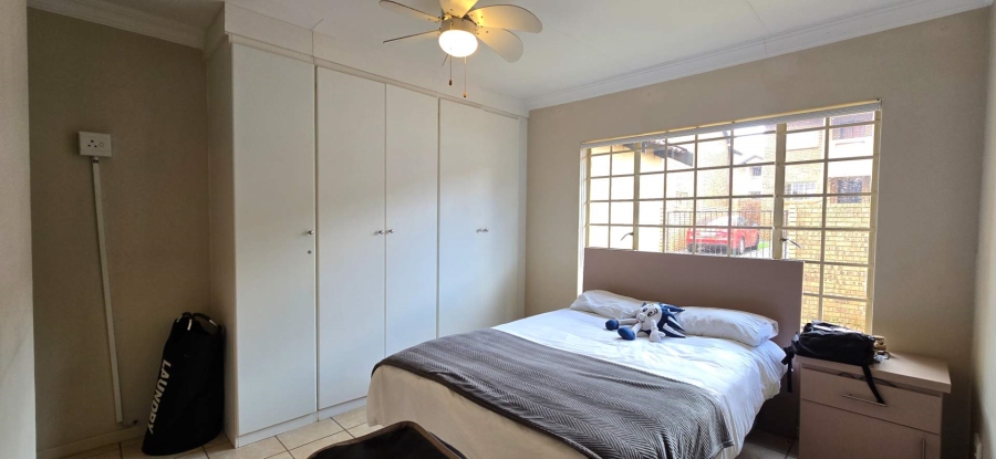 3 Bedroom Property for Sale in The Wilds Gauteng