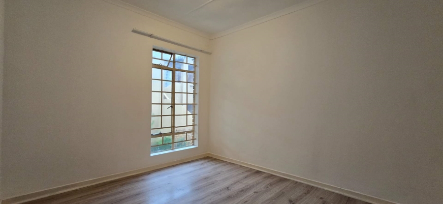 2 Bedroom Property for Sale in The Wilds Gauteng