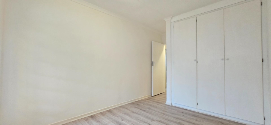 2 Bedroom Property for Sale in The Wilds Gauteng