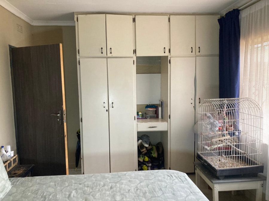 To Let 4 Bedroom Property for Rent in Witpoortjie Gauteng