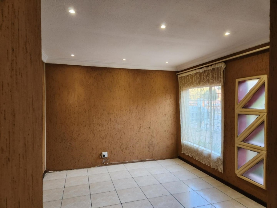 3 Bedroom Property for Sale in Amandasig Gauteng