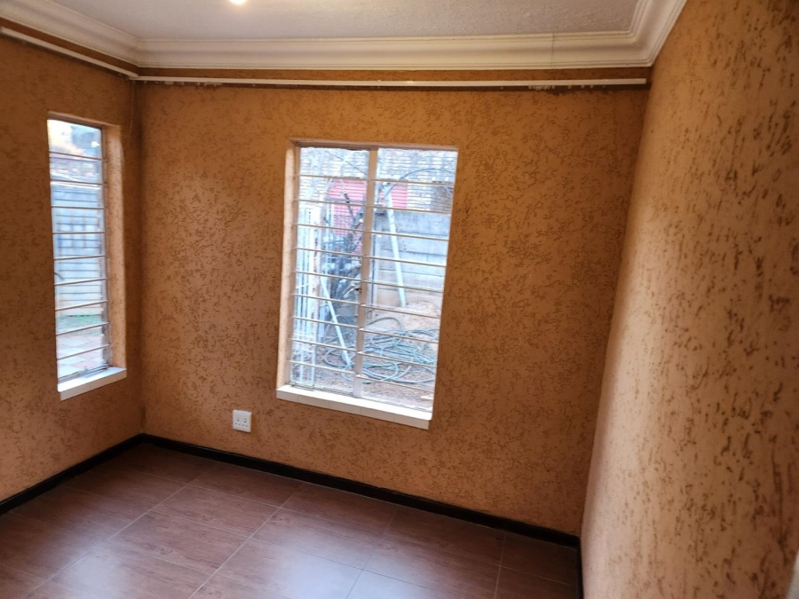 3 Bedroom Property for Sale in Amandasig Gauteng