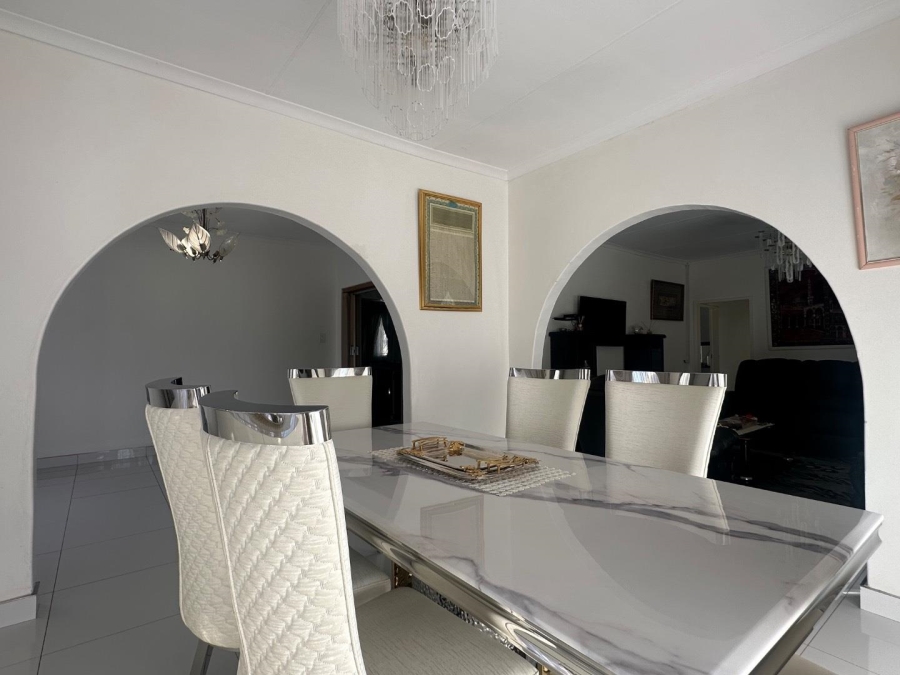 4 Bedroom Property for Sale in Erasmia Gauteng