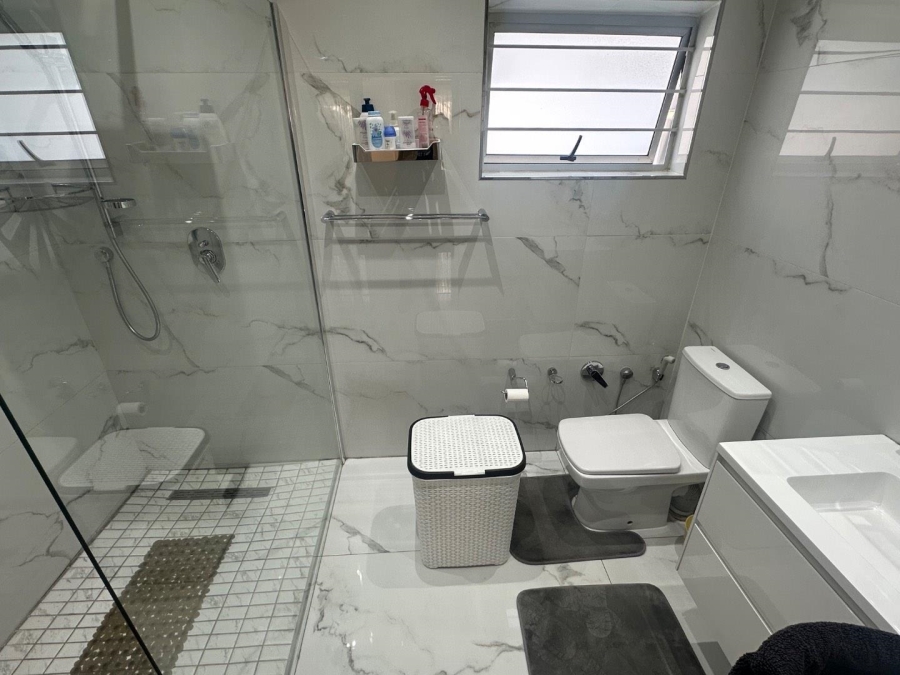 4 Bedroom Property for Sale in Erasmia Gauteng