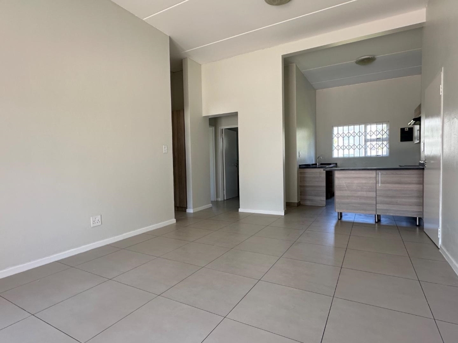 2 Bedroom Property for Sale in Blue Hills Gauteng