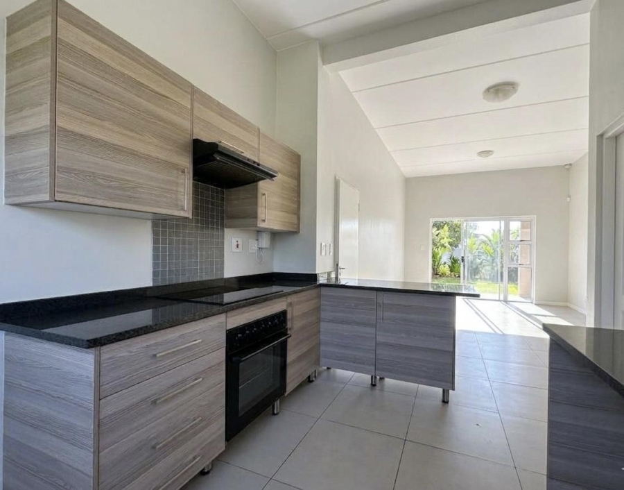 2 Bedroom Property for Sale in Blue Hills Gauteng