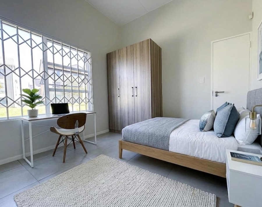 2 Bedroom Property for Sale in Blue Hills Gauteng