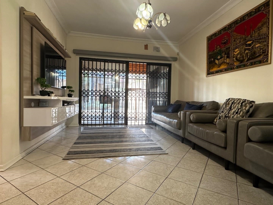 3 Bedroom Property for Sale in Laudium Gauteng
