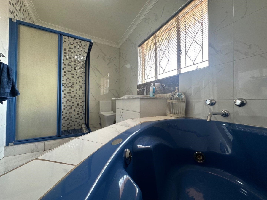 3 Bedroom Property for Sale in Laudium Gauteng