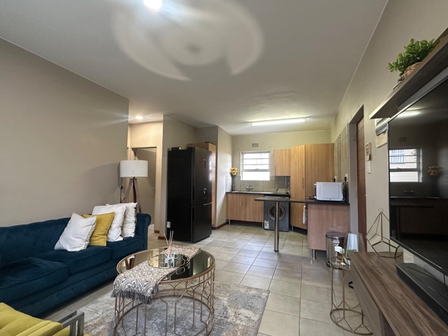 2 Bedroom Property for Sale in Kosmosdal Gauteng