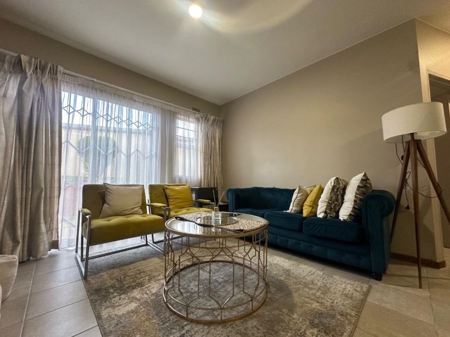 2 Bedroom Property for Sale in Kosmosdal Gauteng