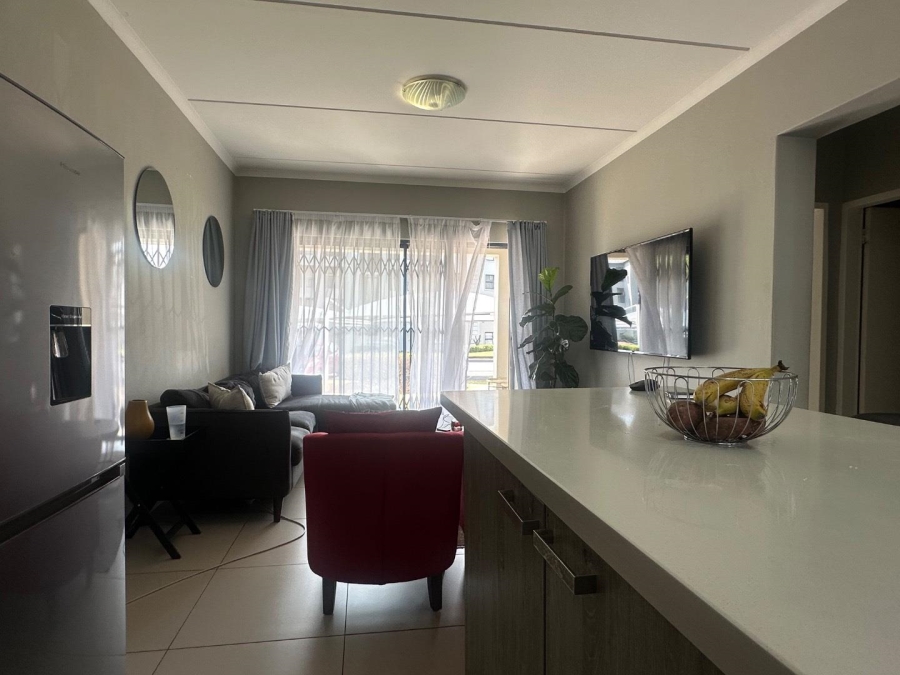 2 Bedroom Property for Sale in Erand Gardens Gauteng