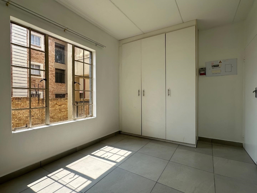 2 Bedroom Property for Sale in North Riding Gauteng