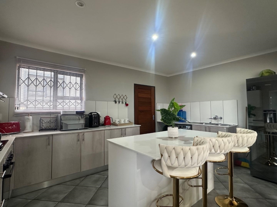 3 Bedroom Property for Sale in Kosmosdal Gauteng