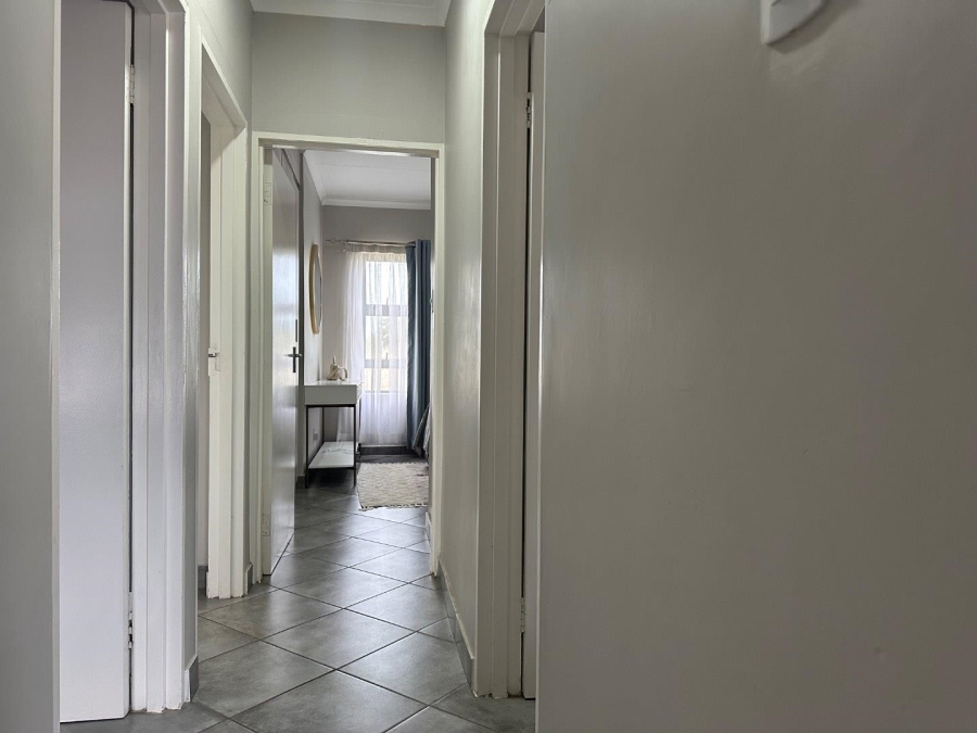 3 Bedroom Property for Sale in Kosmosdal Gauteng