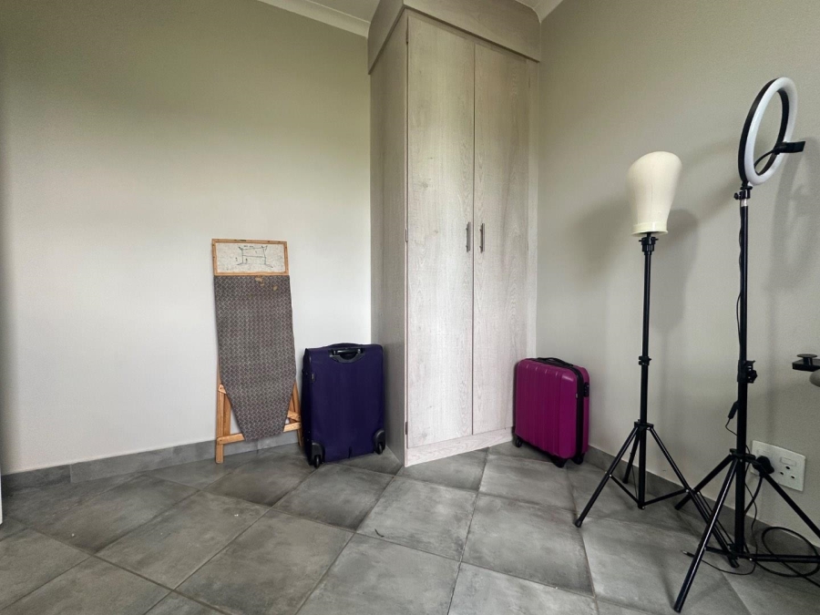 3 Bedroom Property for Sale in Kosmosdal Gauteng