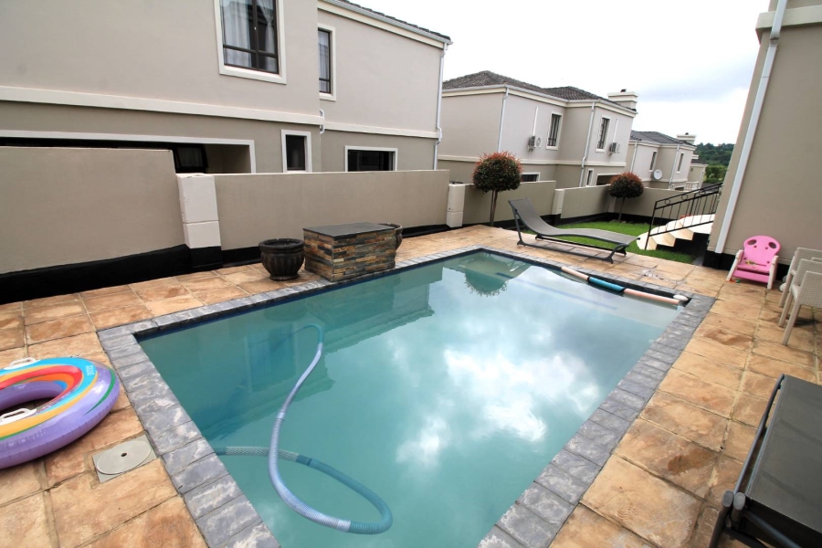 To Let 3 Bedroom Property for Rent in Craigavon Gauteng