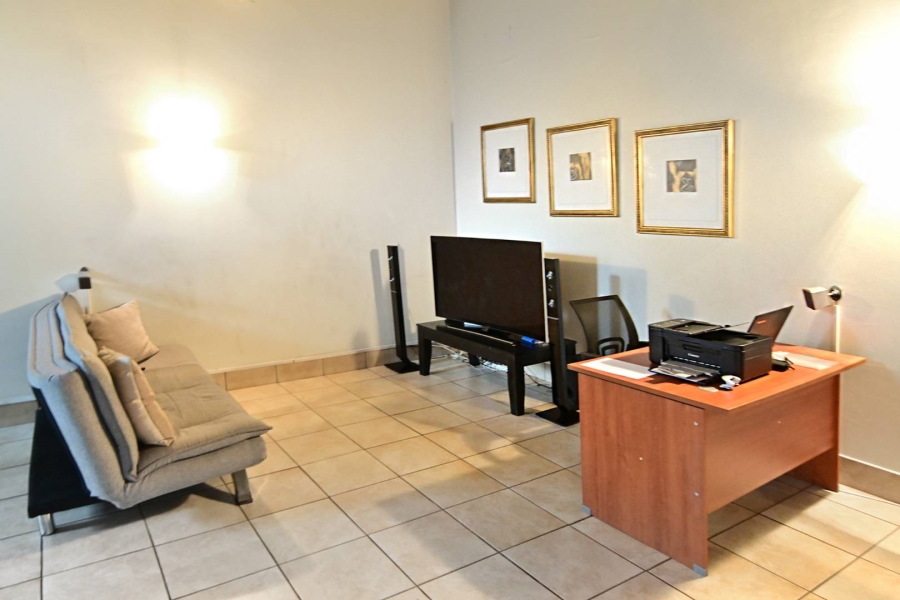 2 Bedroom Property for Sale in Fourways Gauteng