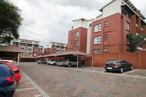 2 Bedroom Property for Sale in Greenstone Hill Gauteng