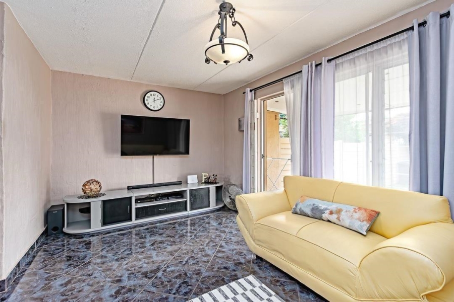 2 Bedroom Property for Sale in Lyndhurst Gauteng