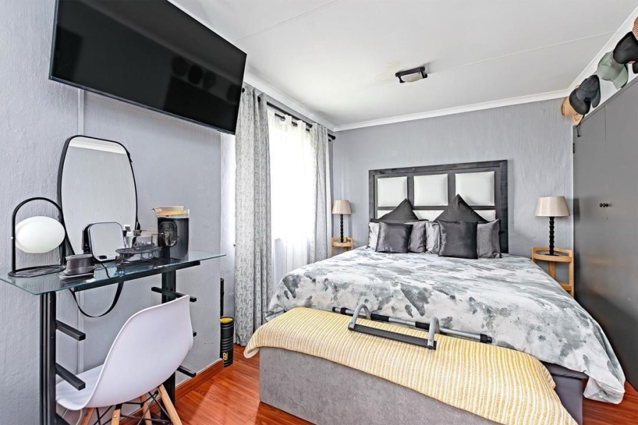 2 Bedroom Property for Sale in Lyndhurst Gauteng