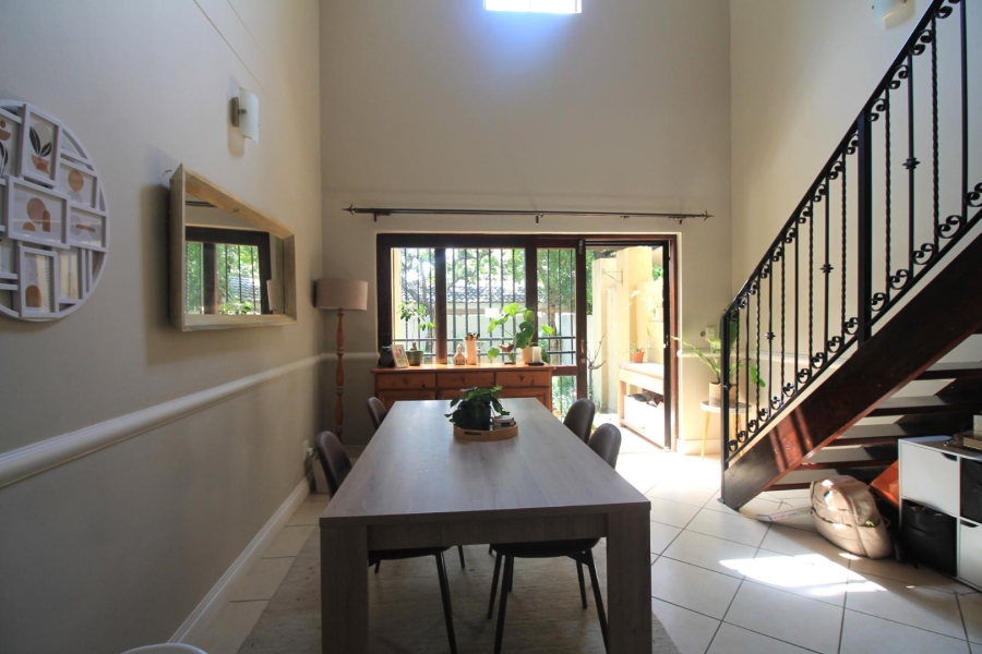 To Let 2 Bedroom Property for Rent in Lonehill Gauteng