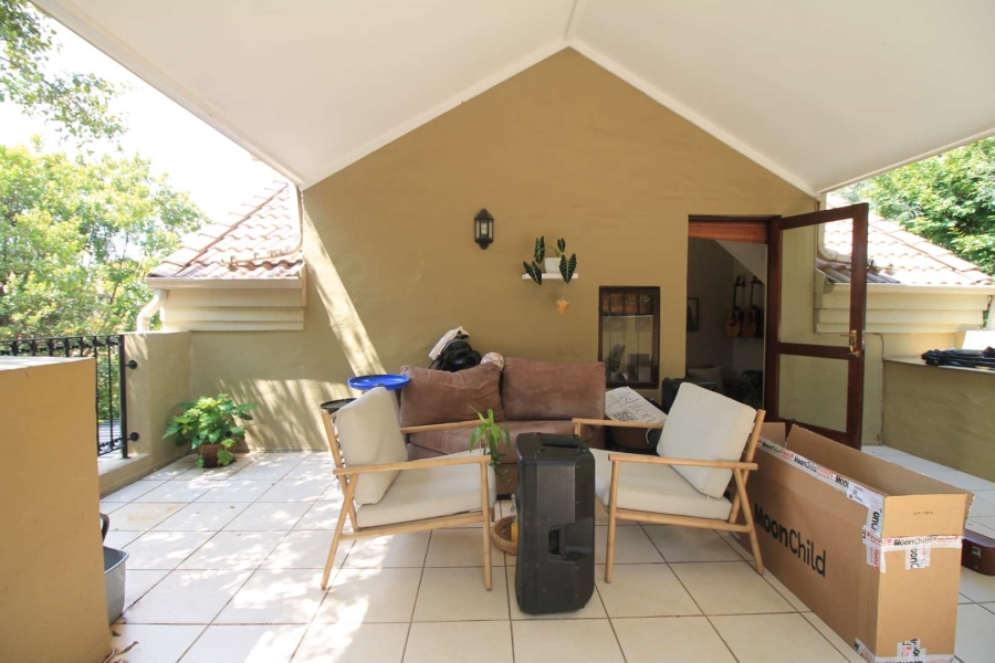 To Let 2 Bedroom Property for Rent in Lonehill Gauteng
