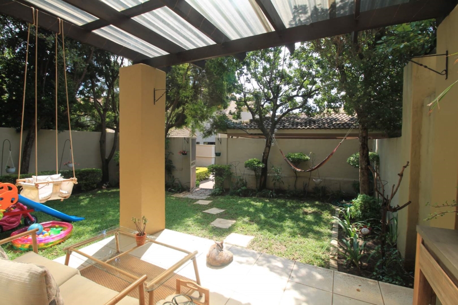 To Let 2 Bedroom Property for Rent in Lonehill Gauteng