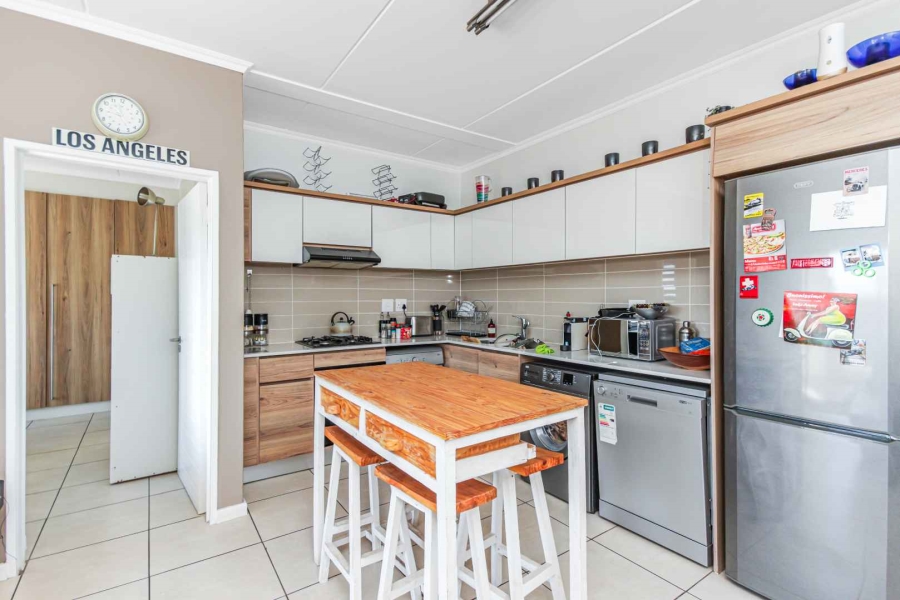 1 Bedroom Property for Sale in Modderfontein Gauteng