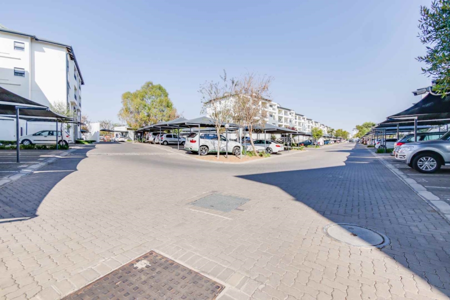 1 Bedroom Property for Sale in Modderfontein Gauteng