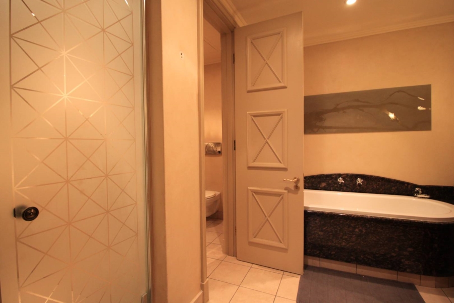 To Let 1 Bedroom Property for Rent in Sandown Gauteng