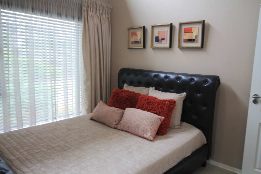 2 Bedroom Property for Sale in Greenstone Hill Gauteng