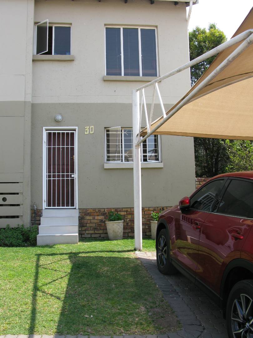 To Let 2 Bedroom Property for Rent in Noordhang Gauteng
