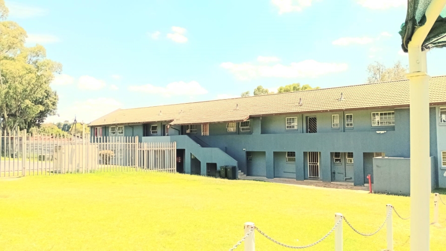 2 Bedroom Property for Sale in Bramley View Gauteng