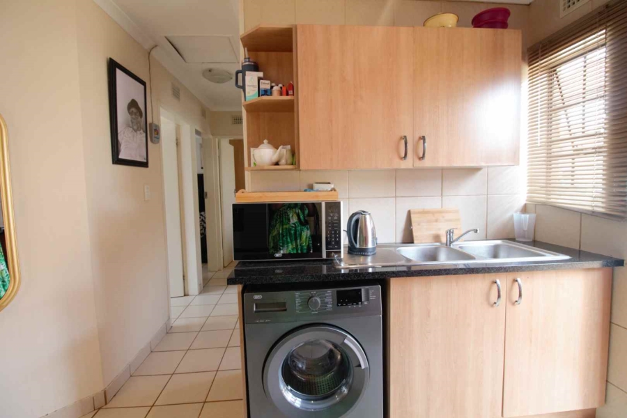 3 Bedroom Property for Sale in Clayville Gauteng