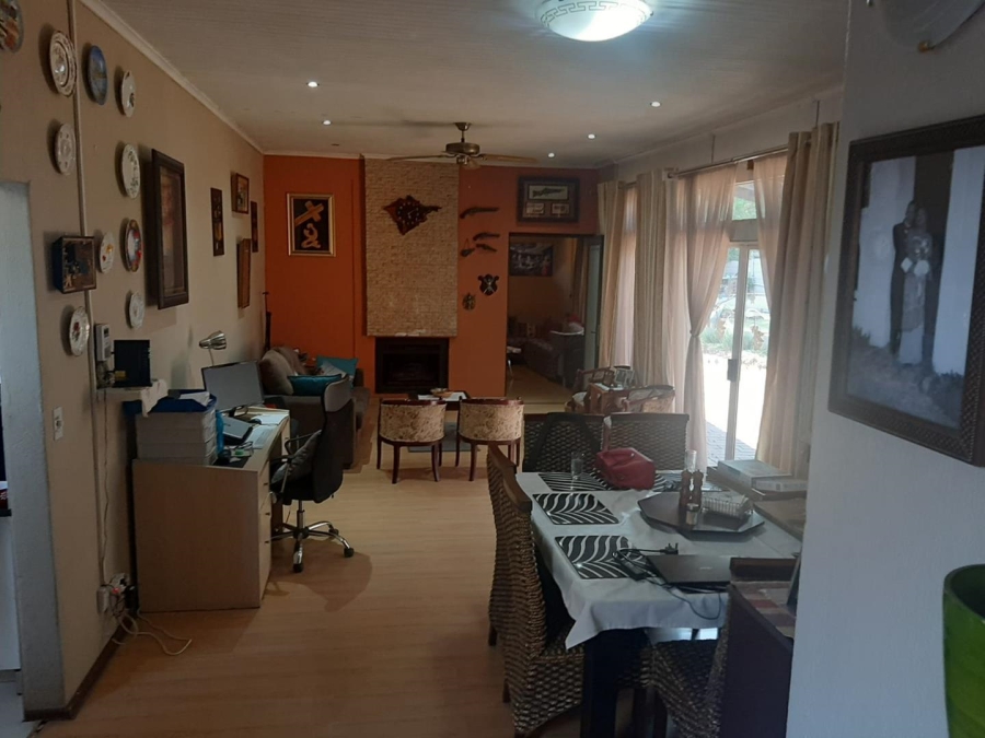3 Bedroom Property for Sale in Lombardy East Gauteng