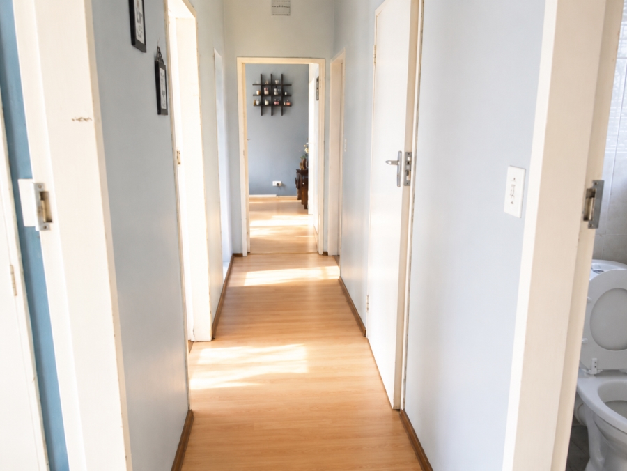 3 Bedroom Property for Sale in Lombardy East Gauteng