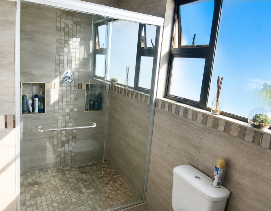 3 Bedroom Property for Sale in Lombardy East Gauteng